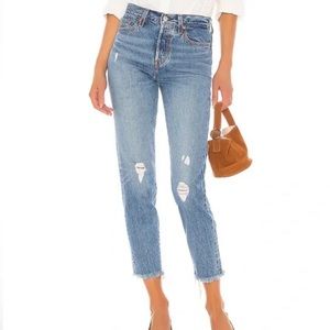 Levi’s Wedgie Icon Jeans